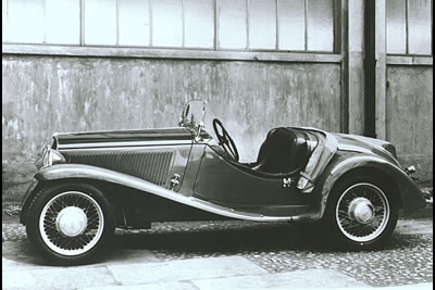 The sports version of the Balilla, the 508S - for sports- was exhibited for the first time at the 1933 Milan Motor Show, held from 17th to 27th April that year.